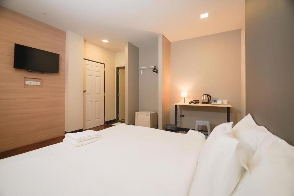 Go Inn Silom Bts St Louis V โกอินน์ สีลม 2 曼谷 外观 照片