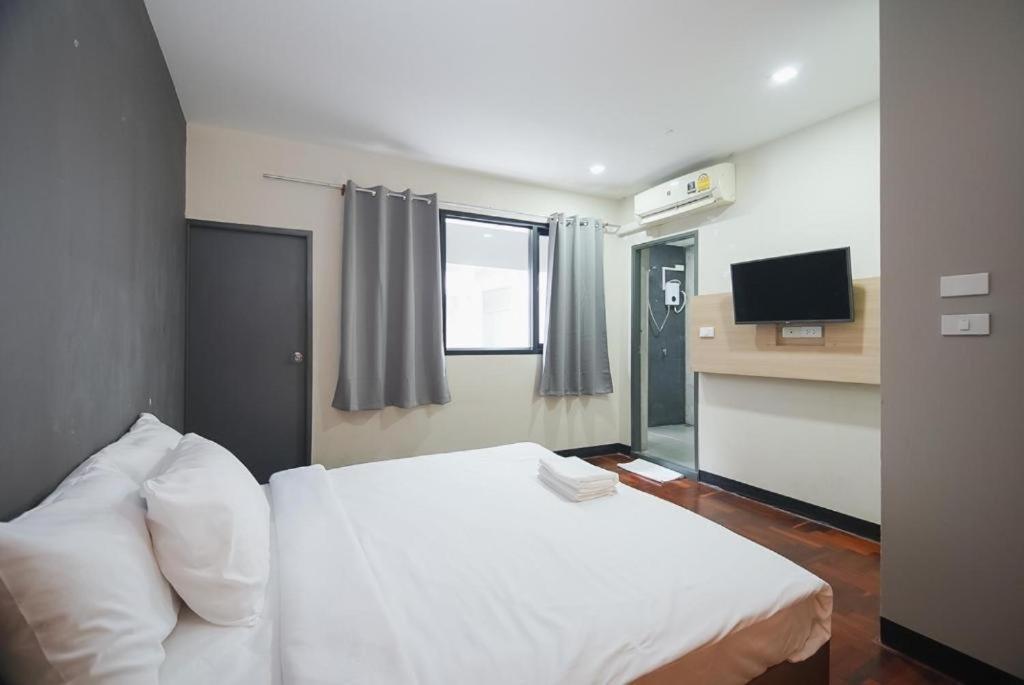 Go Inn Silom Bts St Louis V โกอินน์ สีลม 2 曼谷 外观 照片